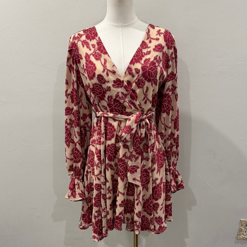 🌸 Altar’d State Floral Faux Wrap Dress | Size L | NWT